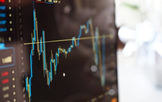 Investir en bourse : pourquoi avez-vous besoin d’une formation avant de commencer ?